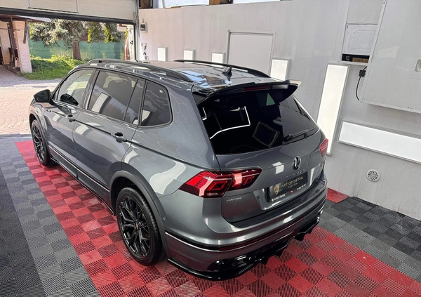 Volkswagen Tiguan cena 135300 przebieg: 25000, rok produkcji 2022 z Warszawa małe 211